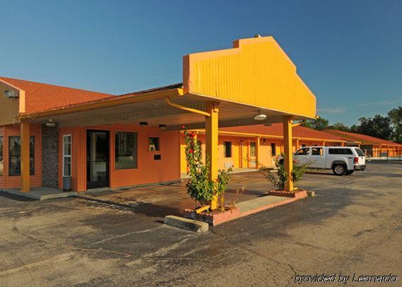 Econo Lodge Cornersville Экстерьер фото